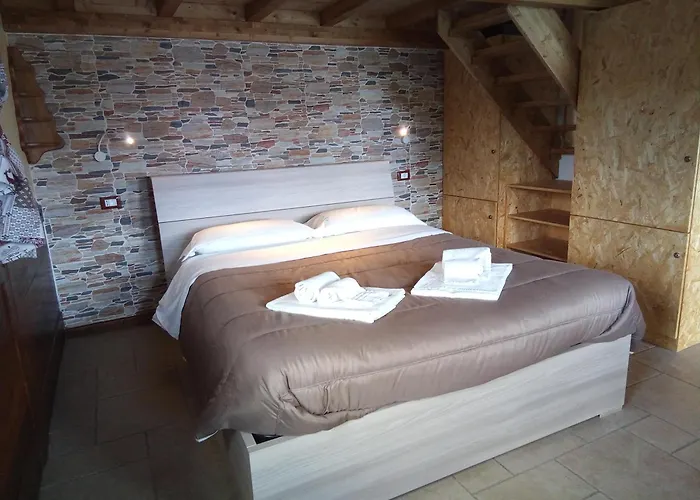 ベッド・アンド・ブレックファスト Beb Le Frattocchie 3*